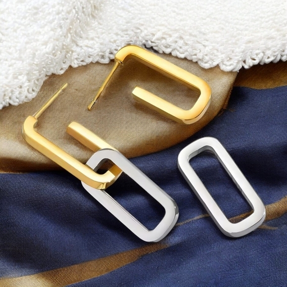 🆕️Minimalist Chic Two Tone C Hoop Earrings 18K Gold Plated Stainless Steel - Picture 1 of 12